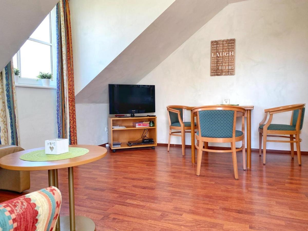 Hafenresidenz - Ferienwohnung 19 - Kapitaen Вик Экстерьер фото